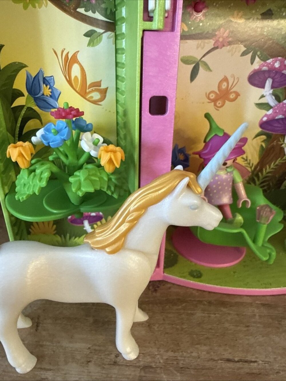 16 pc Playmobil Fairies Fairy Garden Play Box 5661 Released 2015 - Picture 4 of 12